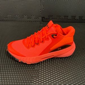 NEW Under Armour Hovr Breakthru Training Shoes